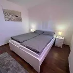 Ueber Den Daechern Der Hansestadt